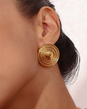LOVE RETRO earrings.
