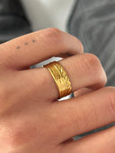 VICTORIA Ring