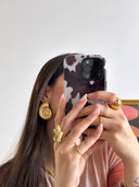 SHELL earrings